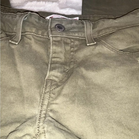 Levis Womens 535 Super Skinny Jeans Olive Distressed Stretch Low Rise Size 27 - Picture 4 of 11